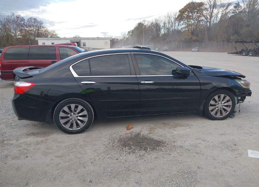 Photo 13 of 2014 Honda Accord EX-L (VIN 1HGCR2F82EA200392)