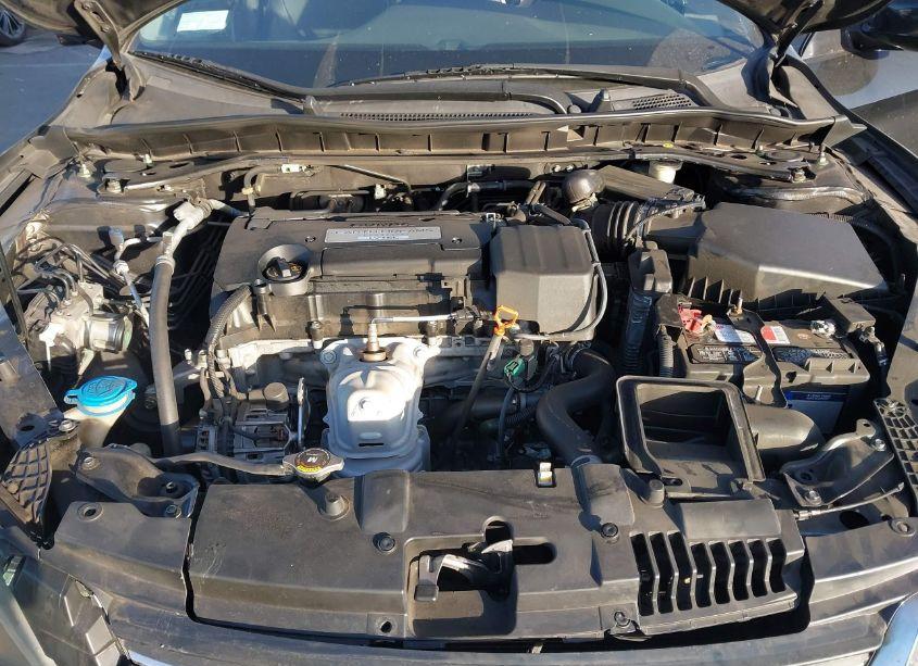 Photo 10 of 2014 Honda Accord EX-L (VIN 1HGCR2F82EA214695)