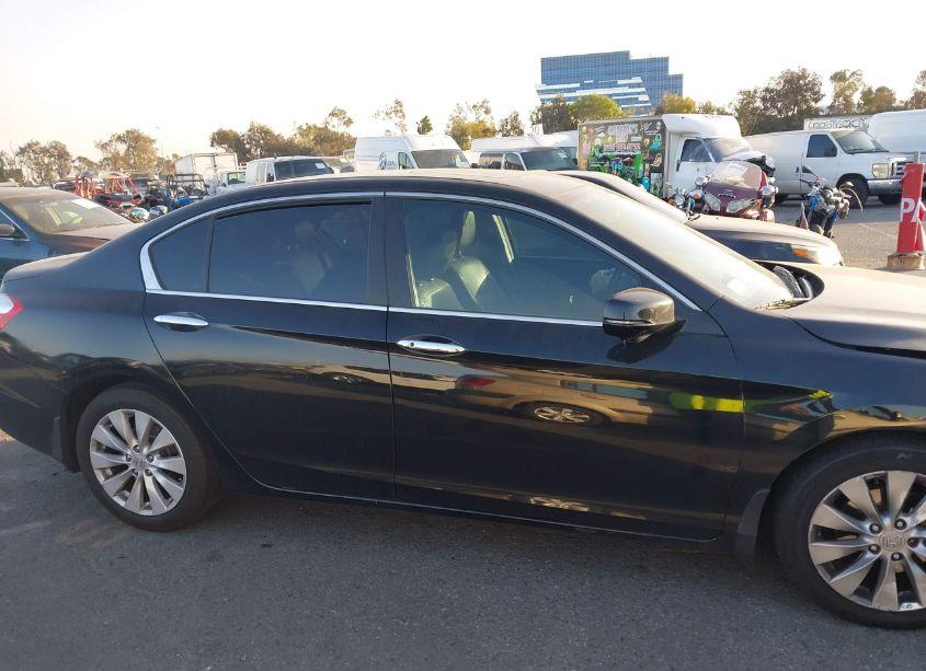 Photo 13 of 2014 Honda Accord EX-L (VIN 1HGCR2F82EA214695)