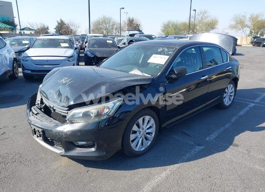 Photo 2 of 2014 Honda Accord EX-L (VIN 1HGCR2F82EA273455)
