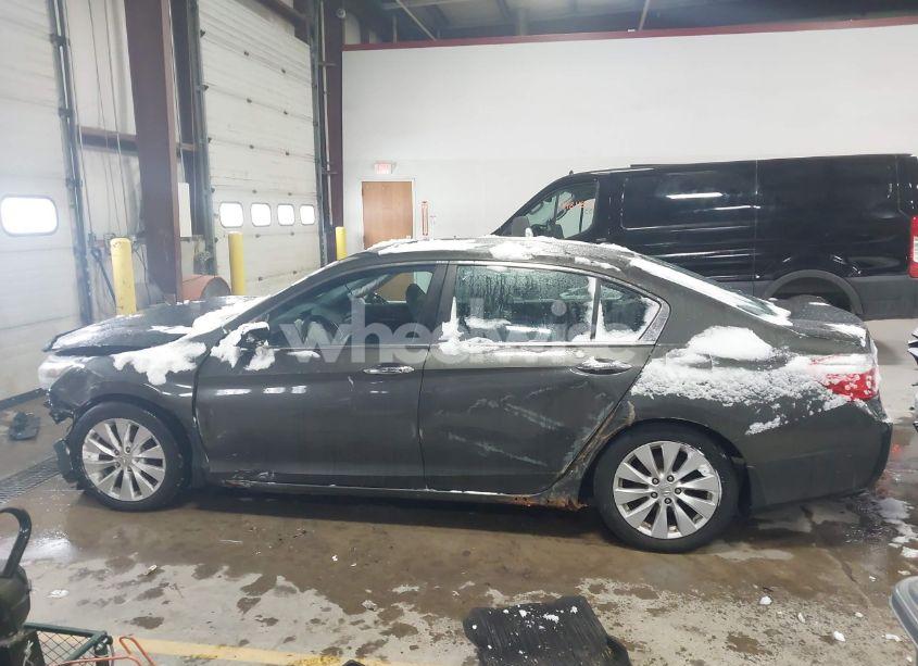 Photo 13 of 2014 Honda Accord EX-L (VIN 1HGCR2F82EA808509)