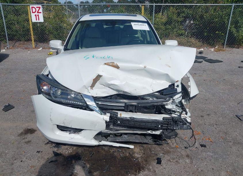 Photo 12 of 2015 Honda Accord EX-L (VIN 1HGCR2F82FA005474)