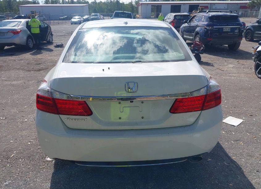 Photo 16 of 2015 Honda Accord EX-L (VIN 1HGCR2F82FA005474)