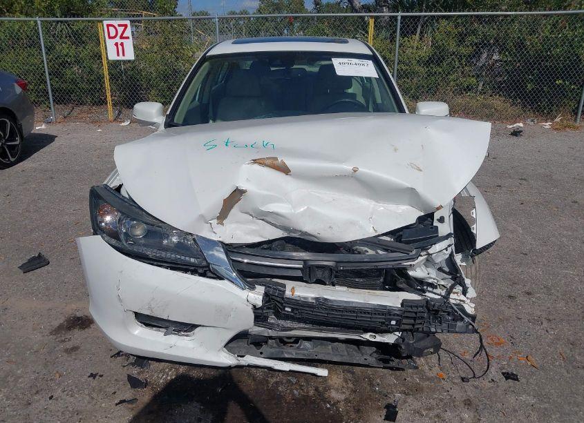 Photo 6 of 2015 Honda Accord EX-L (VIN 1HGCR2F82FA005474)