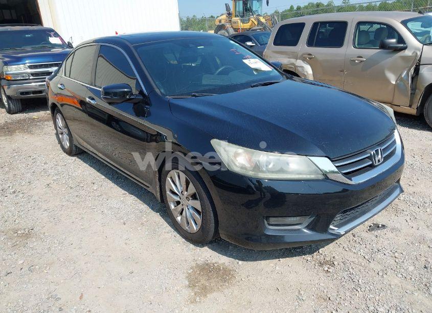 2015 Honda Accord EX-L (VIN 1HGCR2F82FA027345) main photo