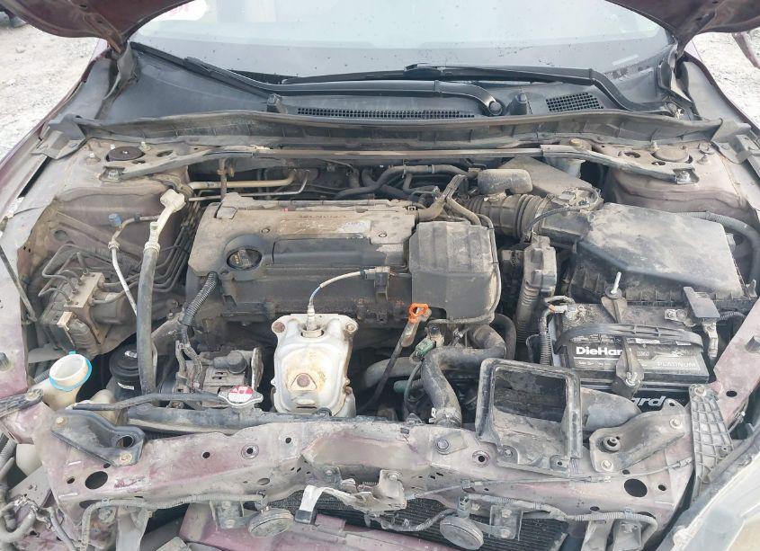 Photo 10 of 2015 Honda Accord EX-L (VIN 1HGCR2F82FA080286)