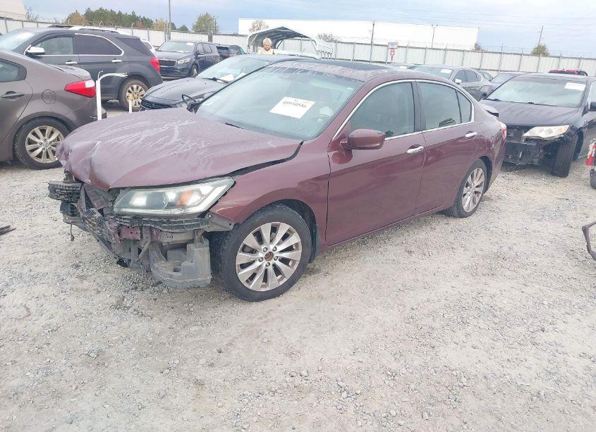 Photo 2 of 2015 Honda Accord EX-L (VIN 1HGCR2F82FA080286)
