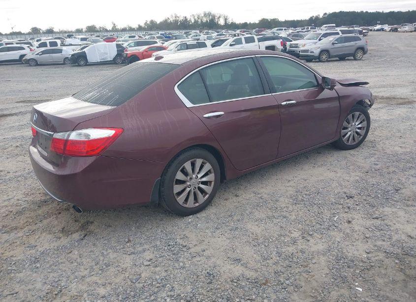 Photo 4 of 2015 Honda Accord EX-L (VIN 1HGCR2F82FA080286)