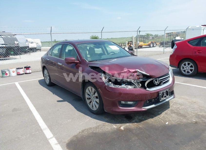 2015 Honda Accord EX-L (VIN 1HGCR2F82FA082264) main photo