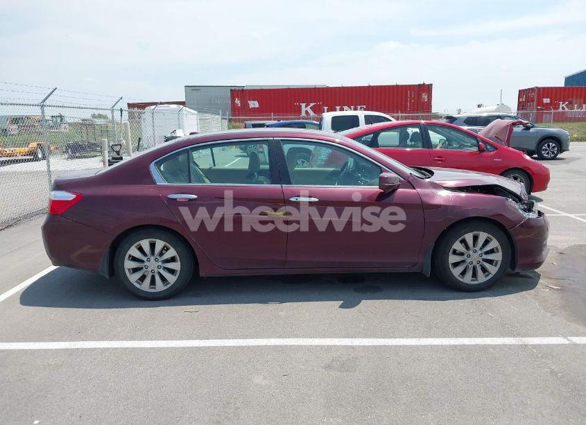 Photo 13 of 2015 Honda Accord EX-L (VIN 1HGCR2F82FA082264)