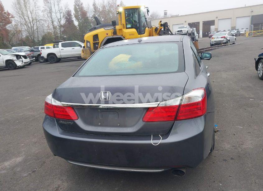 Photo 15 of 2015 Honda Accord EX-L (VIN 1HGCR2F82FA097279)