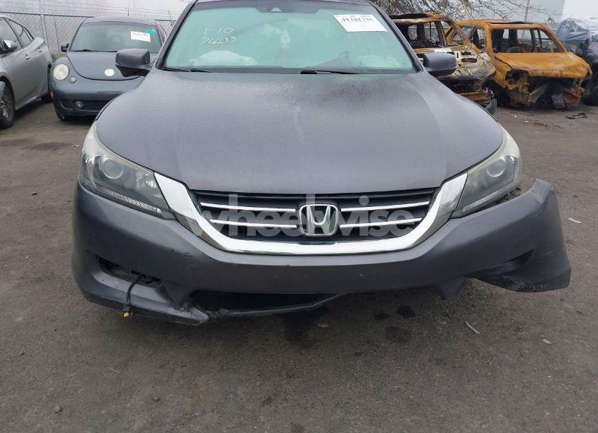Photo 6 of 2015 Honda Accord EX-L (VIN 1HGCR2F82FA097279)