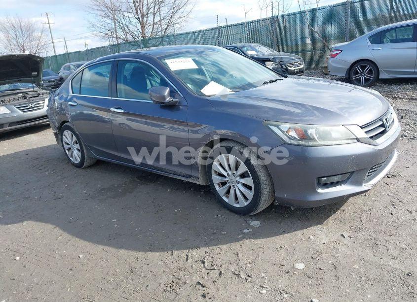 2015 Honda Accord EX-L (VIN 1HGCR2F82FA105171) main photo