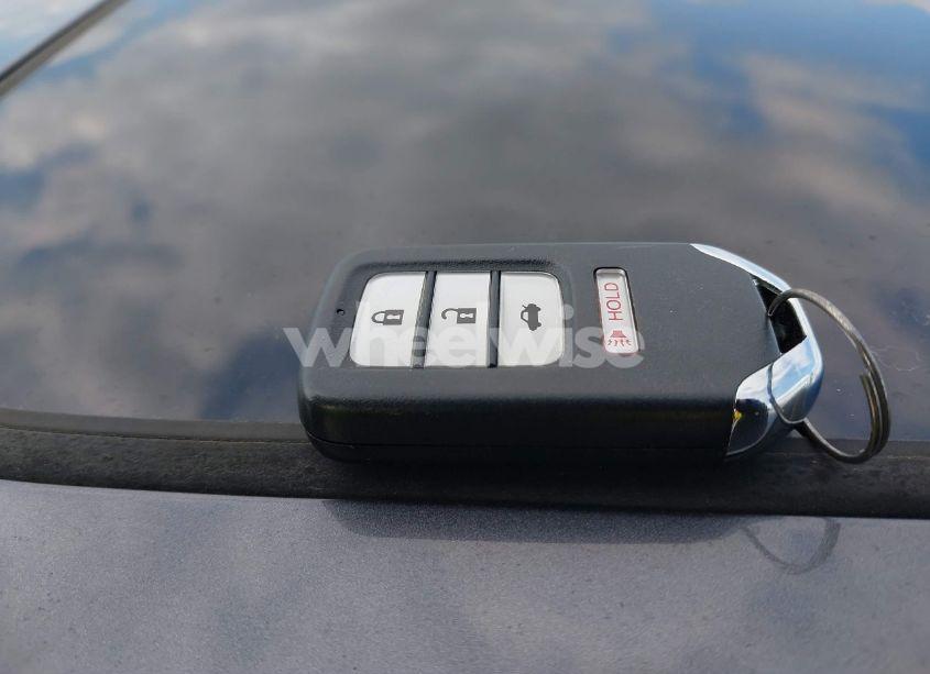 Photo 11 of 2015 Honda Accord EX-L (VIN 1HGCR2F82FA105171)