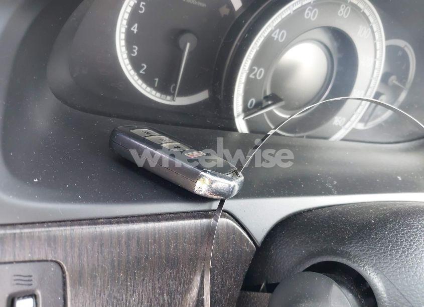 Photo 11 of 2015 Honda Accord EX-L (VIN 1HGCR2F82FA120172)