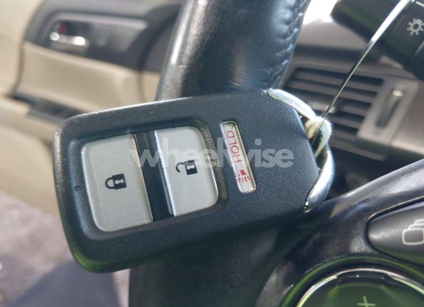 Photo 11 of 2015 Honda Accord EX-L (VIN 1HGCR2F82FA194479)