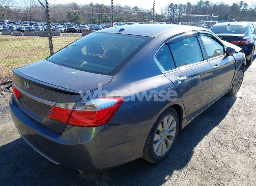 Photo 4 of 2015 Honda Accord EX-L (VIN 1HGCR2F82FA216187)