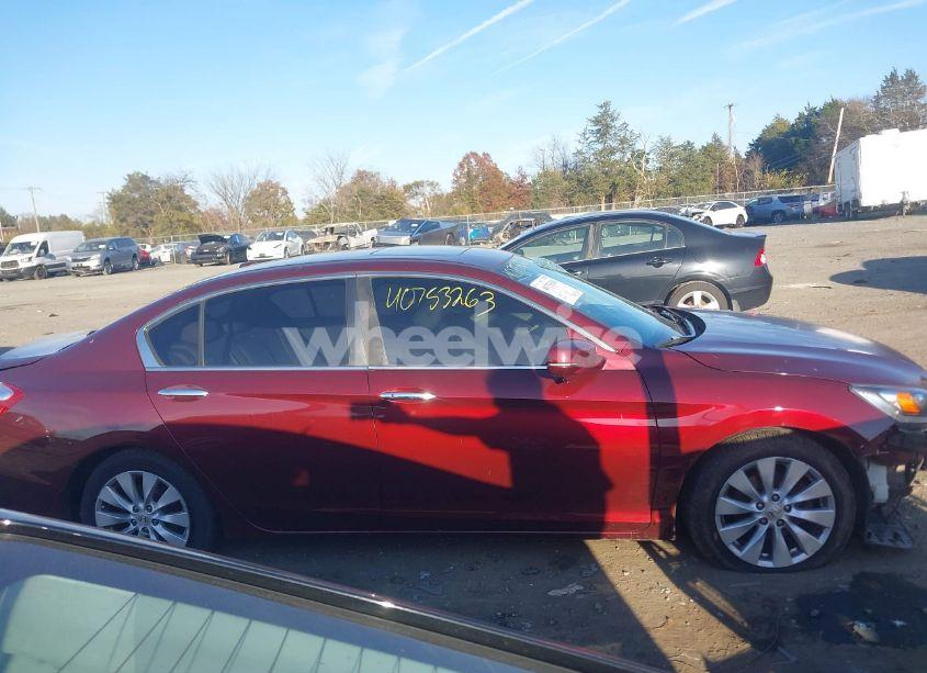Photo 13 of 2015 Honda Accord EX-L (VIN 1HGCR2F82FA234057)