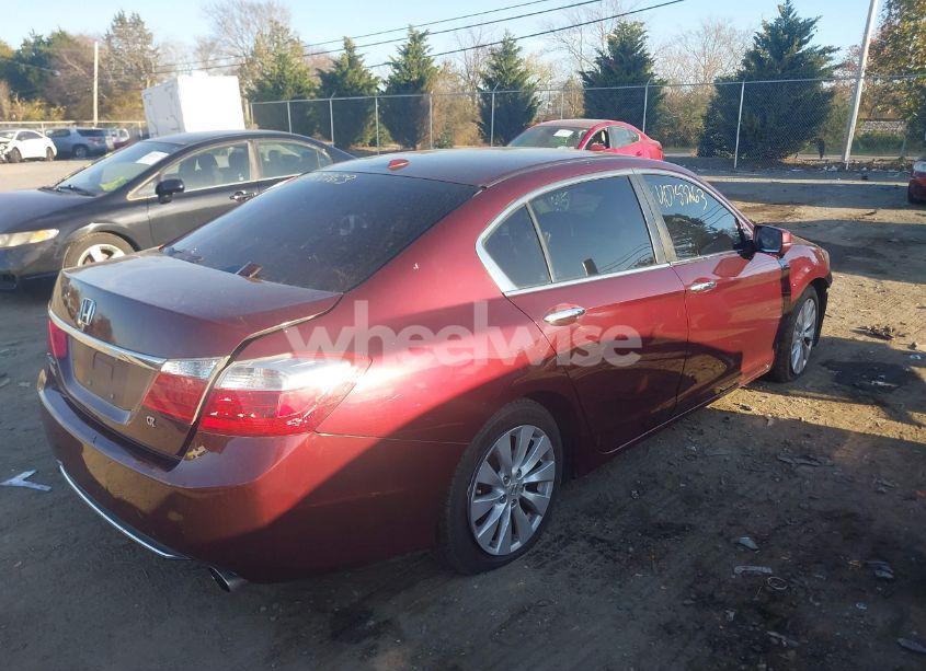 Photo 4 of 2015 Honda Accord EX-L (VIN 1HGCR2F82FA234057)
