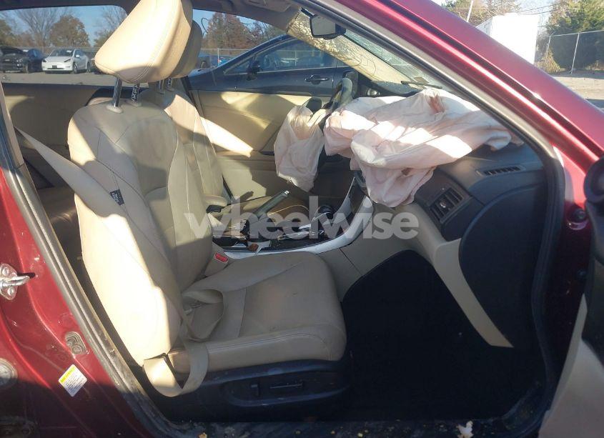 Photo 5 of 2015 Honda Accord EX-L (VIN 1HGCR2F82FA234057)