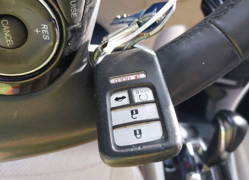 Photo 11 of 2016 Honda Accord EX-L (VIN 1HGCR2F82GA043577)