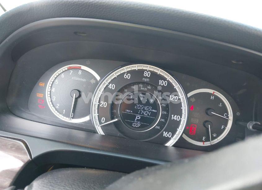 Photo 7 of 2016 Honda Accord EX-L (VIN 1HGCR2F82GA062498)