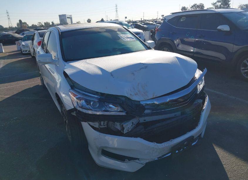 2016 Honda Accord EX-L (VIN 1HGCR2F82GA065644) main photo