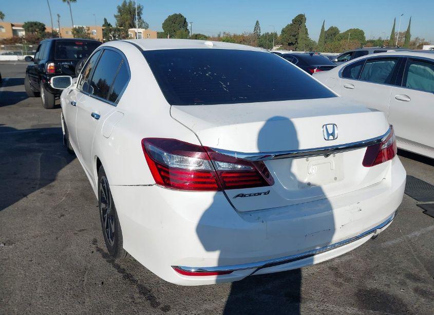 Photo 3 of 2016 Honda Accord EX-L (VIN 1HGCR2F82GA065644)