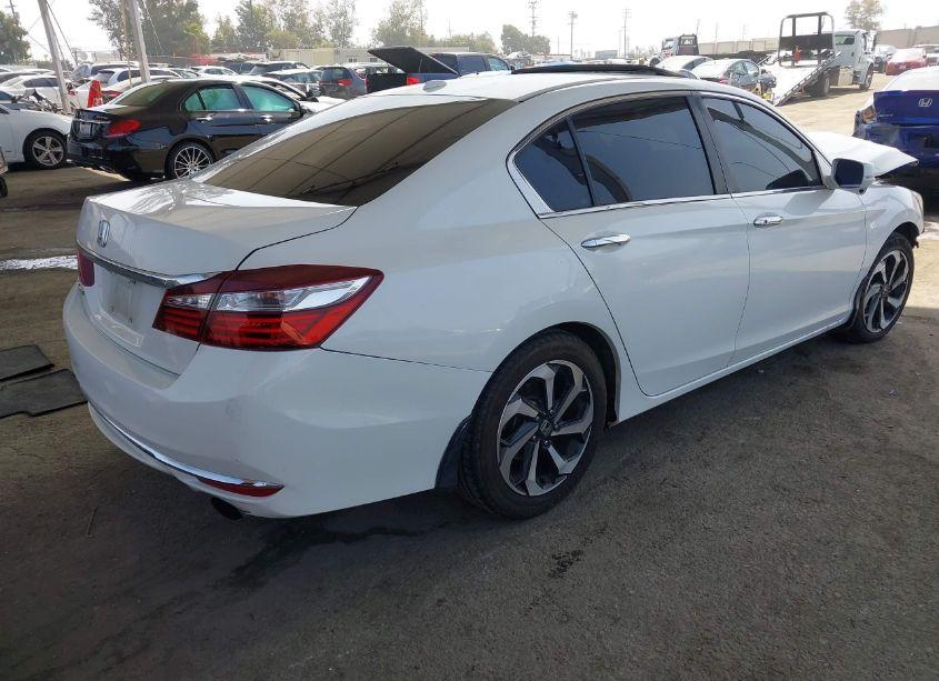 Photo 4 of 2016 Honda Accord EX-L (VIN 1HGCR2F82GA077132)