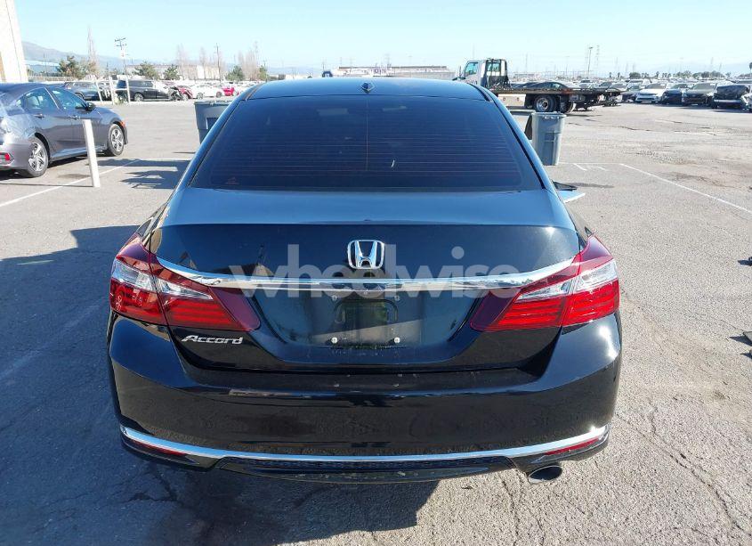 Photo 17 of 2017 Honda Accord EX-L (VIN 1HGCR2F82HA050174)