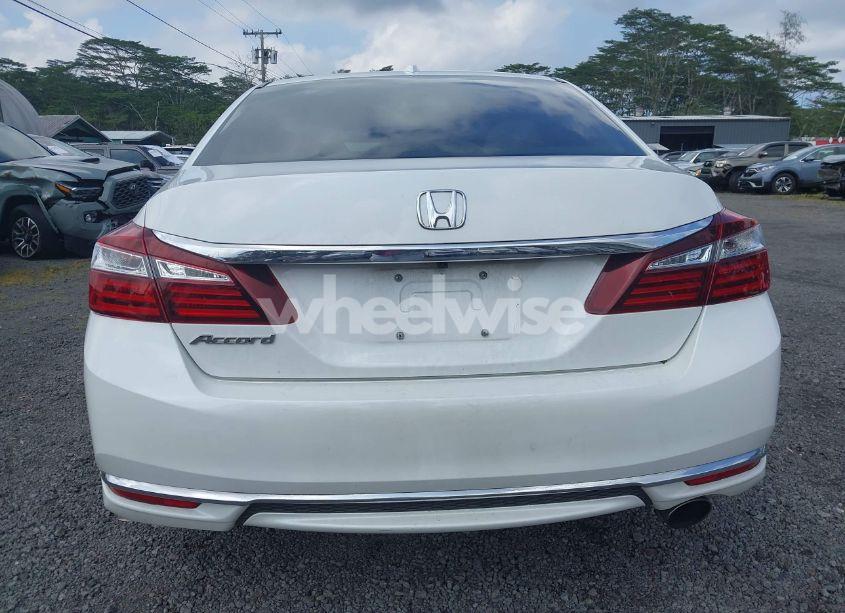 Photo 17 of 2017 Honda Accord EX-L (VIN 1HGCR2F82HA051941)