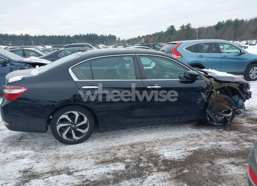 Photo 13 of 2017 Honda Accord EX-L (VIN 1HGCR2F82HA112222)