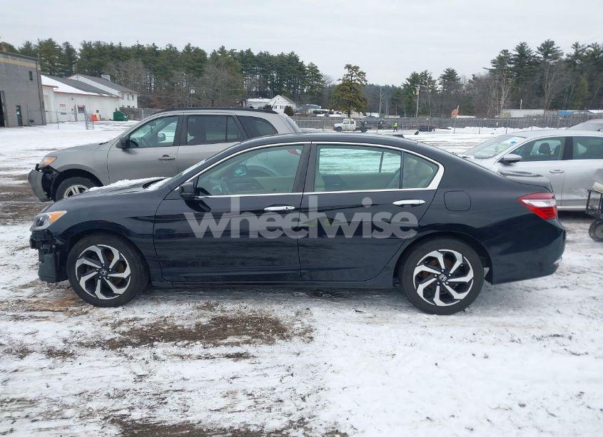 Photo 14 of 2017 Honda Accord EX-L (VIN 1HGCR2F82HA112222)