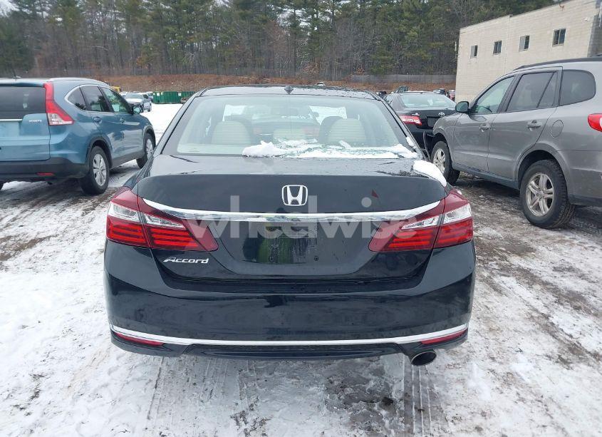 Photo 16 of 2017 Honda Accord EX-L (VIN 1HGCR2F82HA112222)