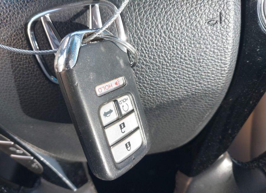 Photo 11 of 2017 Honda Accord EX-L (VIN 1HGCR2F82HA174963)