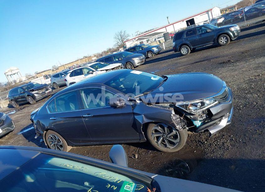 Photo 13 of 2017 Honda Accord EX-L (VIN 1HGCR2F82HA256482)