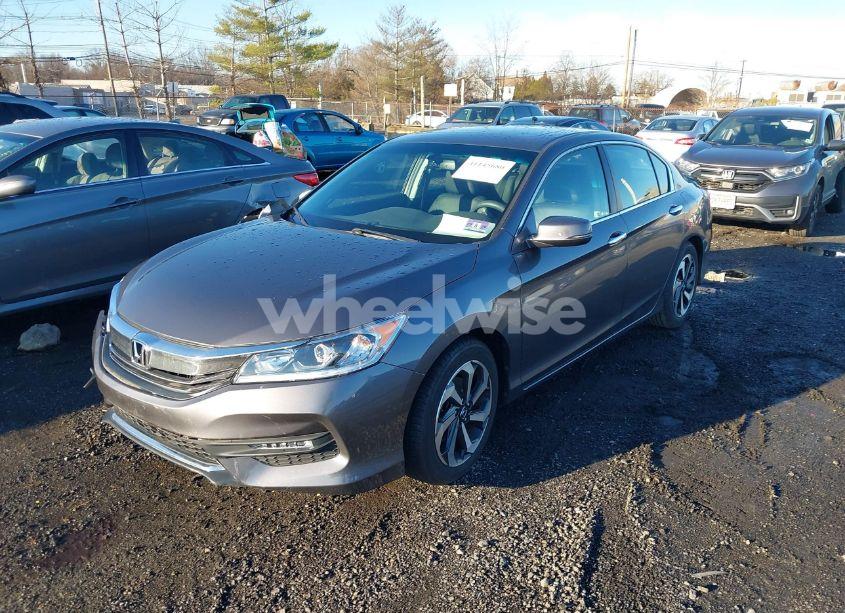 Photo 2 of 2017 Honda Accord EX-L (VIN 1HGCR2F82HA256482)