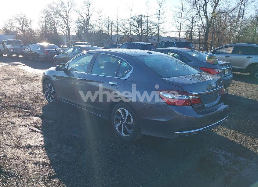 Photo 3 of 2017 Honda Accord EX-L (VIN 1HGCR2F82HA256482)
