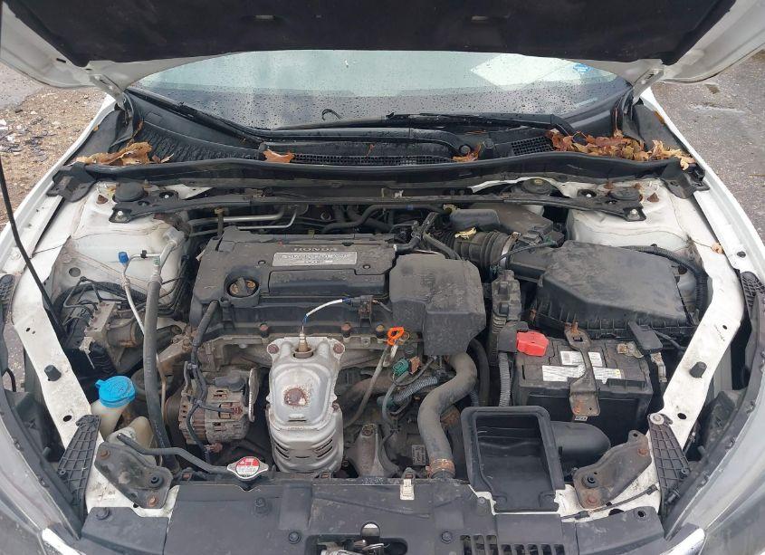 Photo 10 of 2013 Honda Accord EX-L (VIN 1HGCR2F83DA006095)