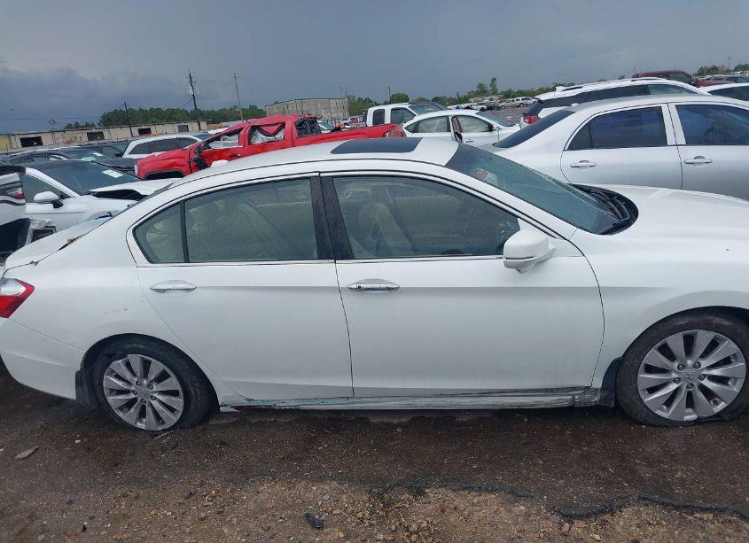 Photo 13 of 2013 Honda Accord EX-L (VIN 1HGCR2F83DA006095)