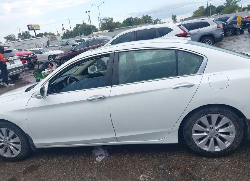 Photo 14 of 2013 Honda Accord EX-L (VIN 1HGCR2F83DA006095)