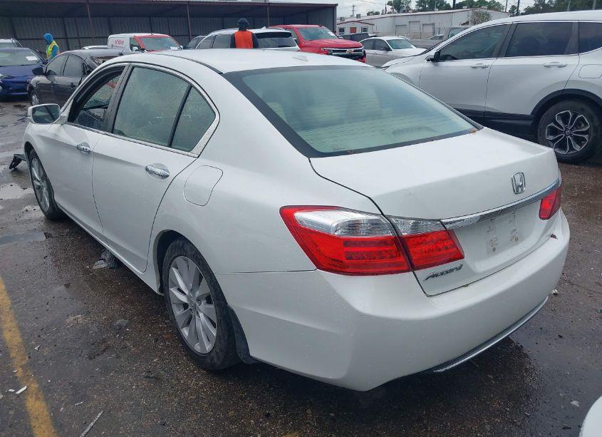 Photo 3 of 2013 Honda Accord EX-L (VIN 1HGCR2F83DA006095)