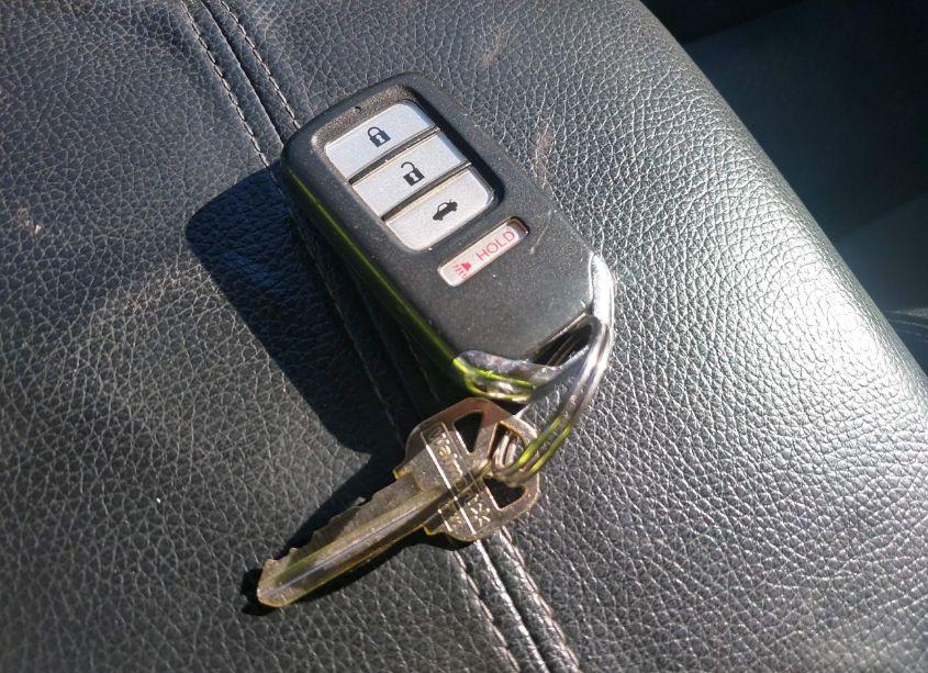 Photo 11 of 2013 Honda Accord EX-L (VIN 1HGCR2F83DA035628)