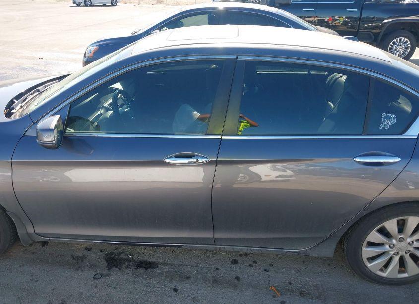 Photo 14 of 2013 Honda Accord EX-L (VIN 1HGCR2F83DA035628)