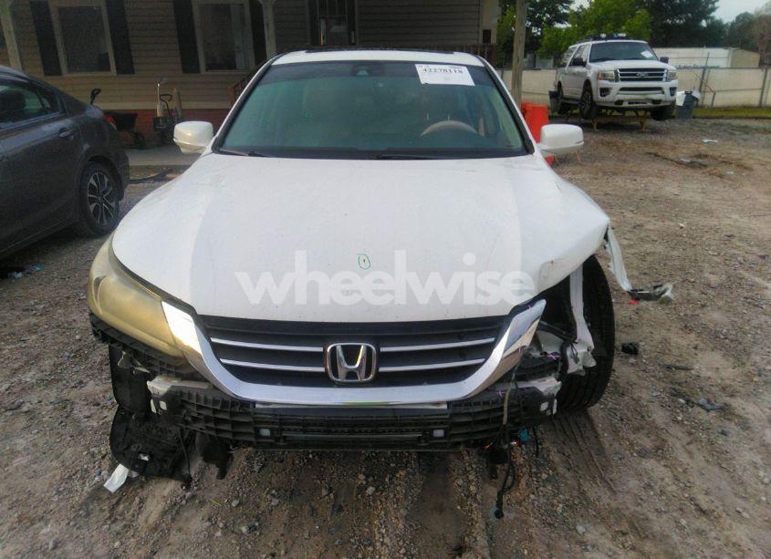 Photo 11 of 2013 Honda Accord EX-L (VIN 1HGCR2F83DA038979)
