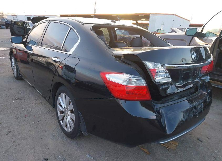 Photo 3 of 2013 Honda Accord EX-L (VIN 1HGCR2F83DA052378)