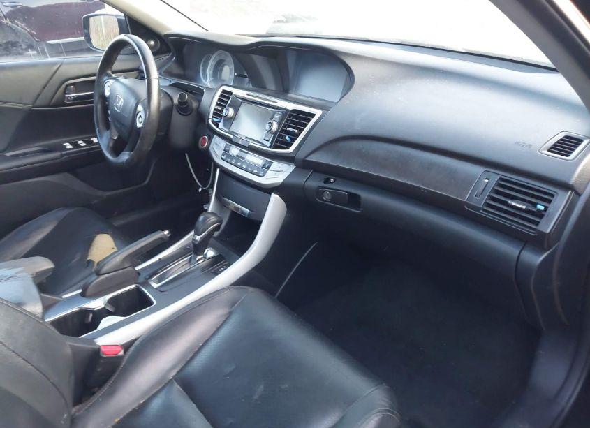 Photo 5 of 2013 Honda Accord EX-L (VIN 1HGCR2F83DA052378)