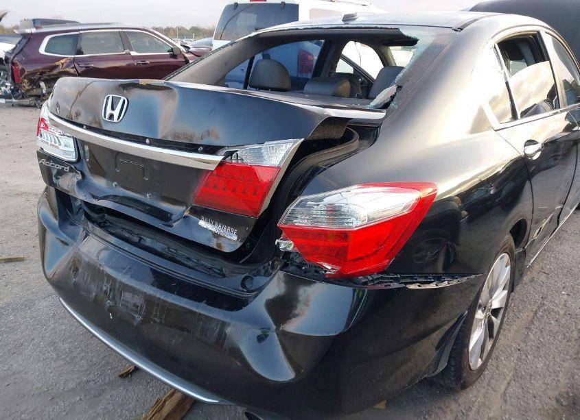 Photo 6 of 2013 Honda Accord EX-L (VIN 1HGCR2F83DA052378)