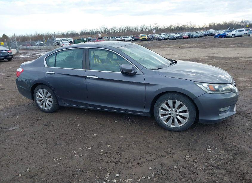 Photo 13 of 2013 Honda Accord EX-L (VIN 1HGCR2F83DA062473)