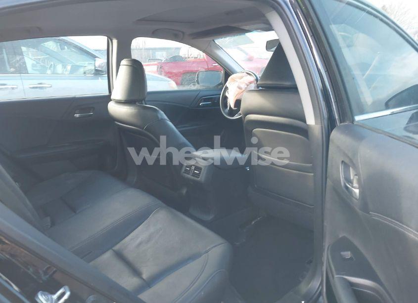 Photo 8 of 2013 Honda Accord EX-L (VIN 1HGCR2F83DA071058)